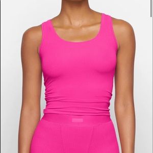 SKIMS Hot Pink Soft Lounge Tank